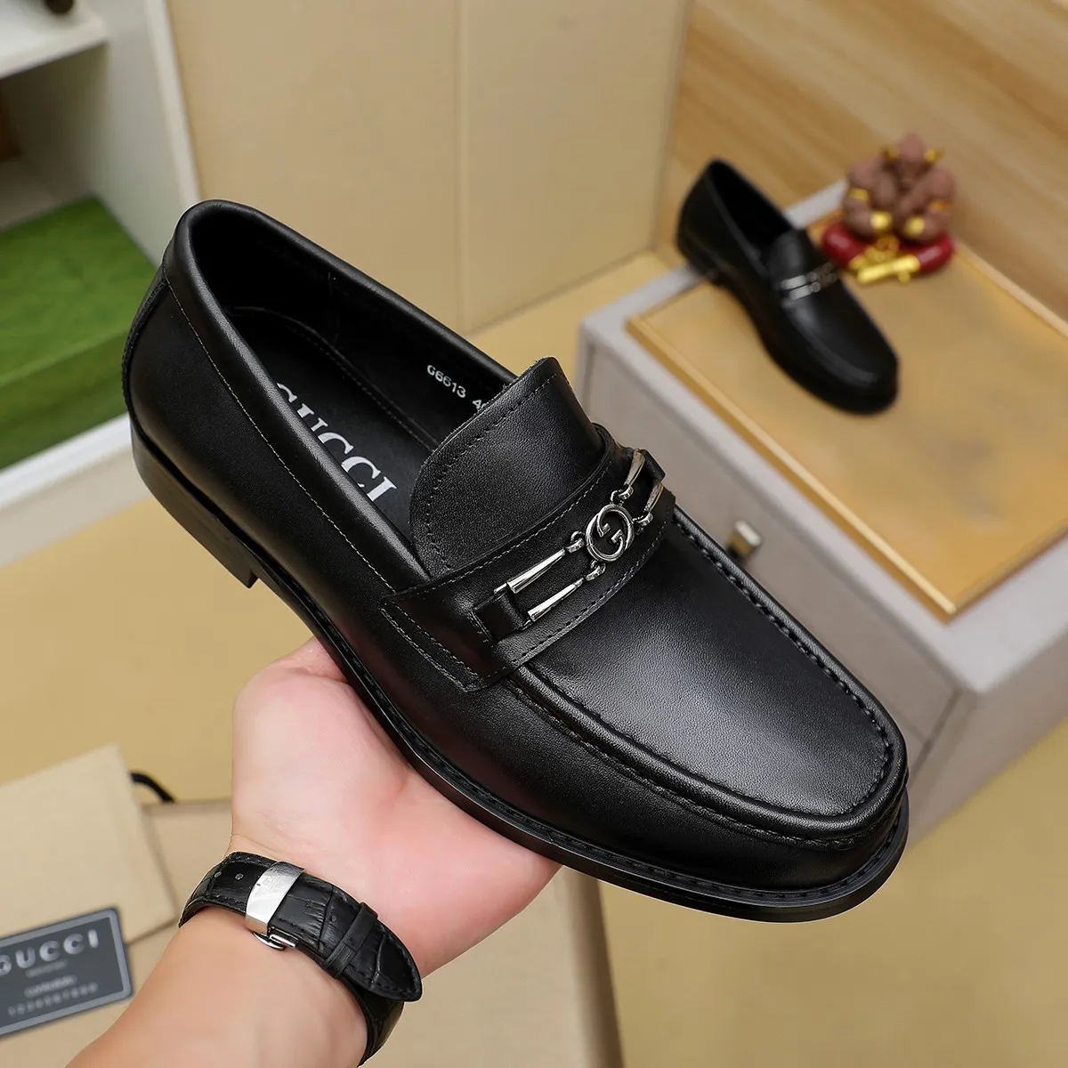 Men's men's shoes💰460💰💰Gucci official website men's business formal leather shoes updated💥Hong Kong counters synchronize new styles💥completely one-to-one replica shipment👍zero gap in counter quality 0⃣️made of imported cowhide on the outside+water-dyed🐂leather lining, color optional! Matching code 38-45